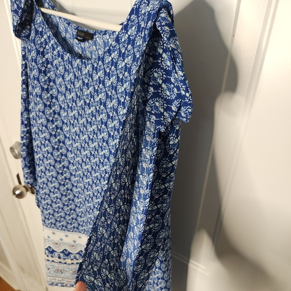 Bebop Blue and White Cold Shoulder Dress  Size 1X - Picture 6 of 6